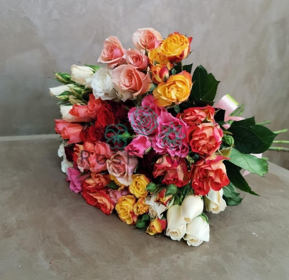 Букет цветов из: Розы в Исилькуле