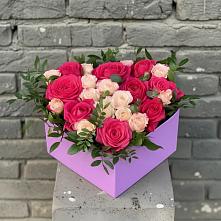 Цветочная композиция из Розы в коробке в Исилькуле