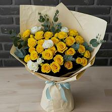 Букет цветов из:  Розы в Исилькуле