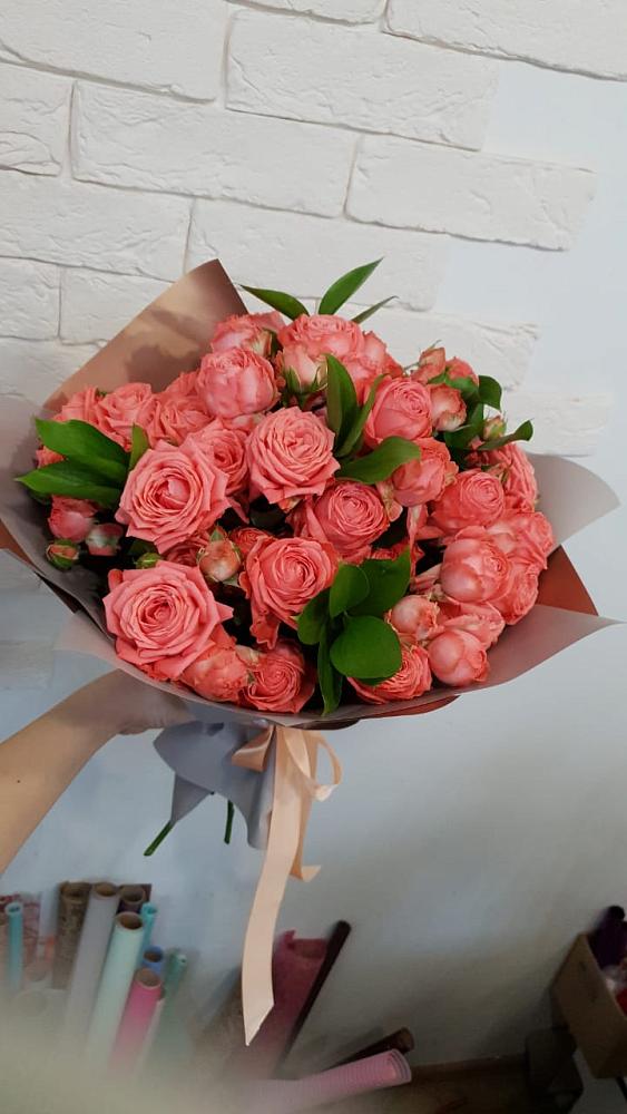 Букет цветов из: Розы в Исилькуле