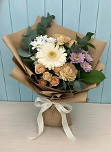 Букет цветов из:  Герберы и Хризантемы в Исилькуле