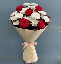 Букет цветов из:  Розы и Хризантемы в Исилькуле