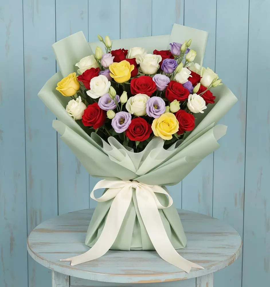 Букет цветов из: Розы в Исилькуле