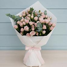 Букет цветов из:  Розы в Исилькуле