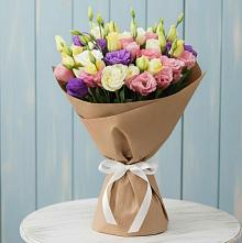 Букет цветов из:  Лизиантусы в Исилькуле