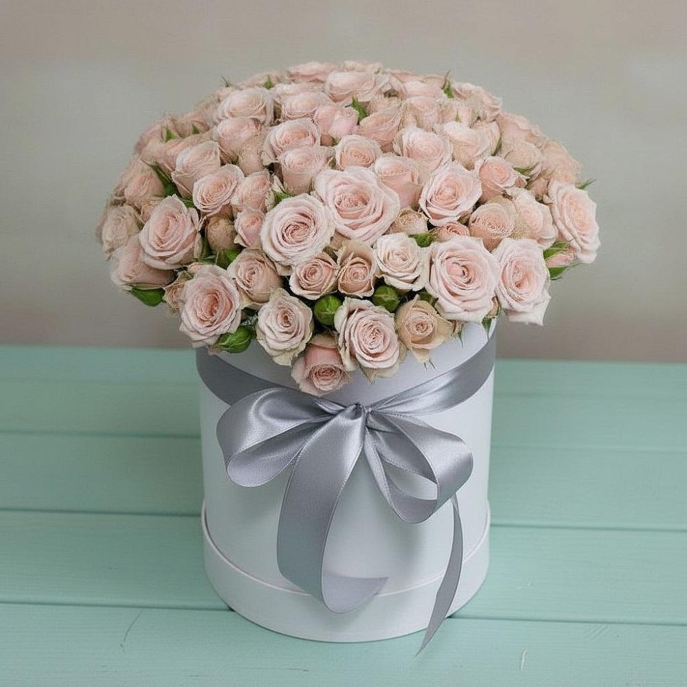 Цветочная композиция из Розы в шляпной коробке в Исилькуле